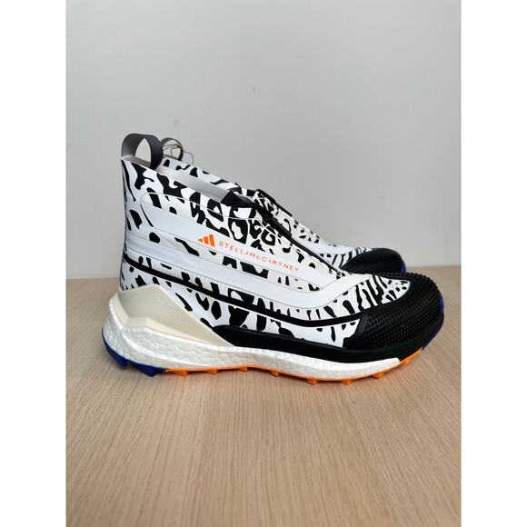 Stella McCartney x Terrex Free Hiker Boots - Size 9M - NEW - Picture 1 of 9